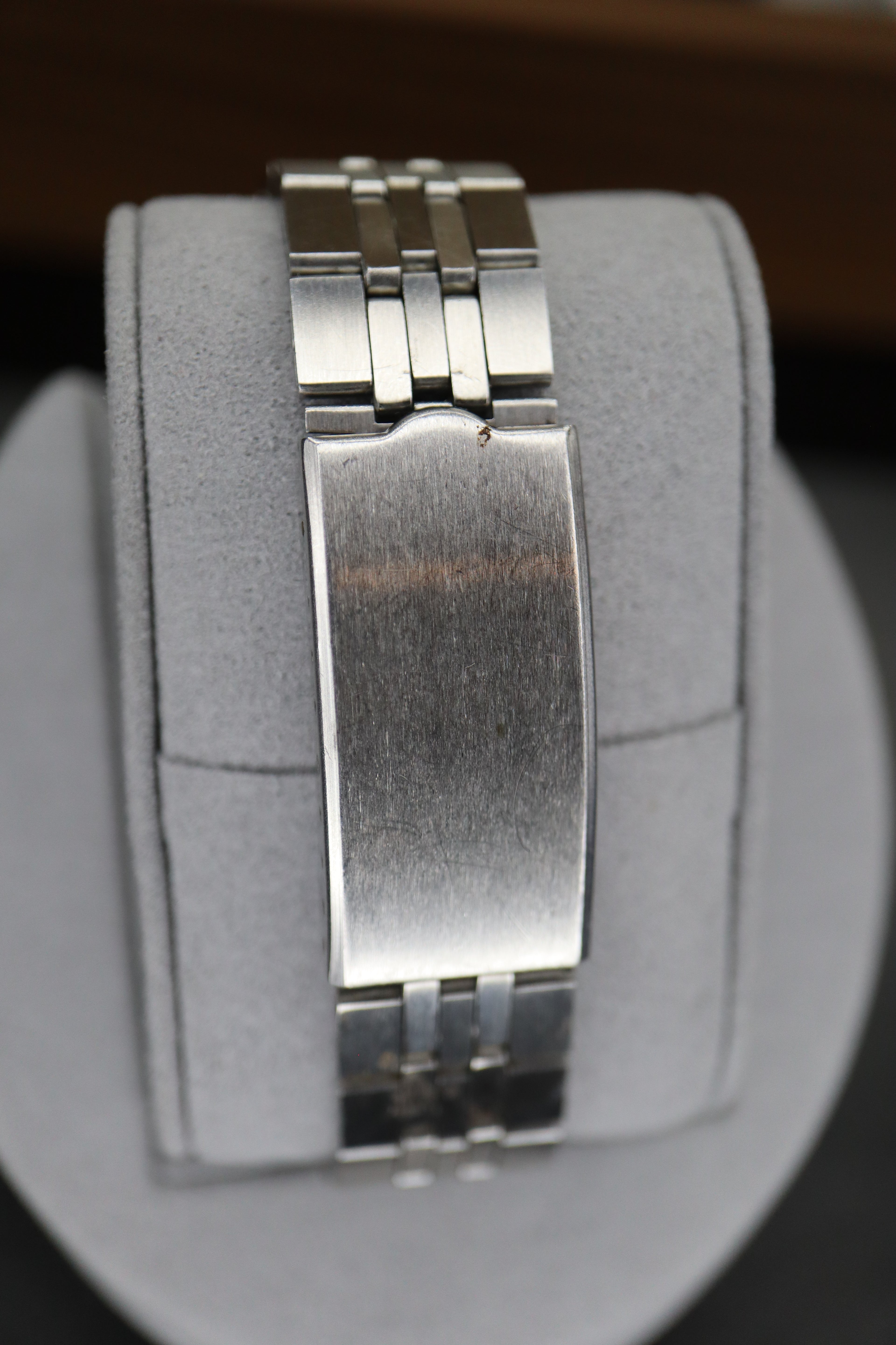 Vintage Wittnauer Genève Professional Chronograph – Valjoux 7733