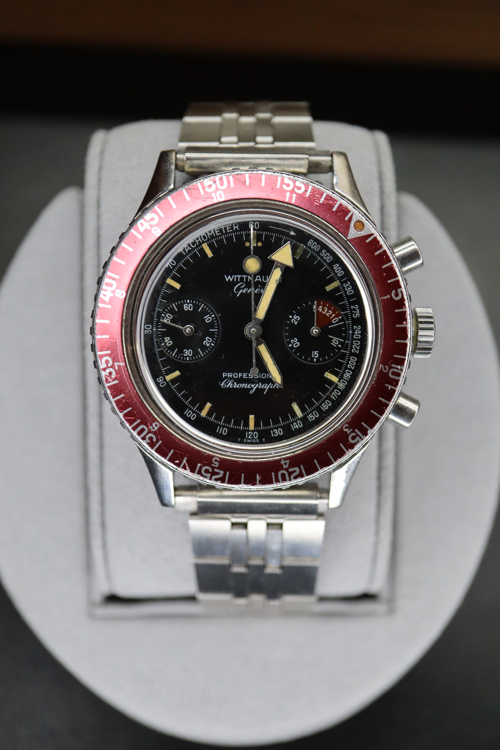 Vintage Wittnauer Genève Professional Chronograph – Valjoux 7733