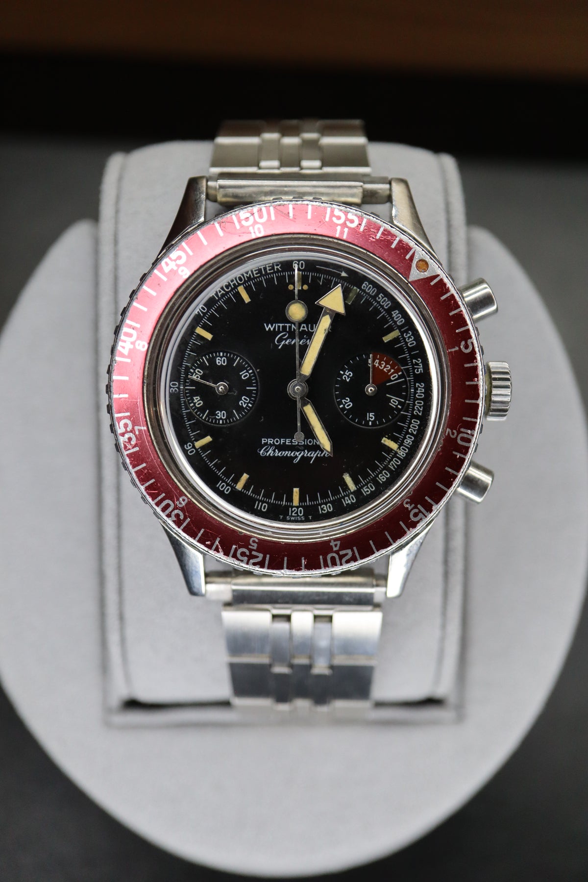 Vintage Wittnauer Genève Professional Chronograph – Valjoux 7733